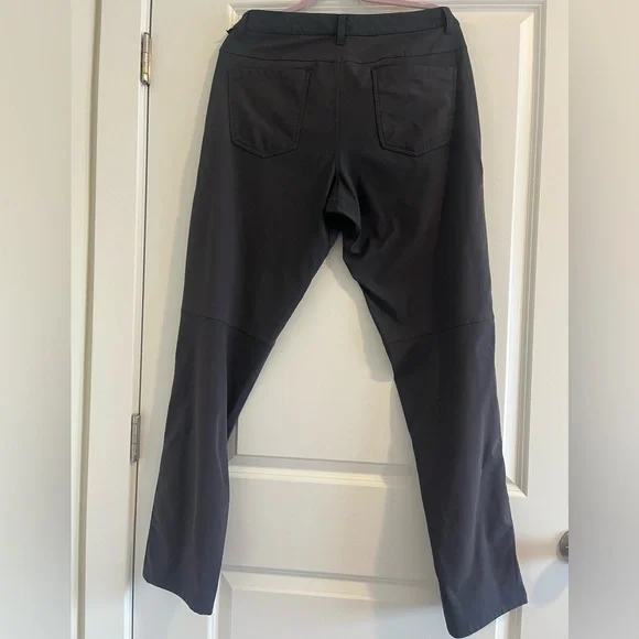 Lululemon ABC 5 Pocket Classic Fit Pants Dark GrayMen’s Size 33